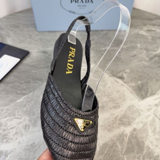 PRADA 2026春夏 プラダ ハイヒール エレガントデザイン