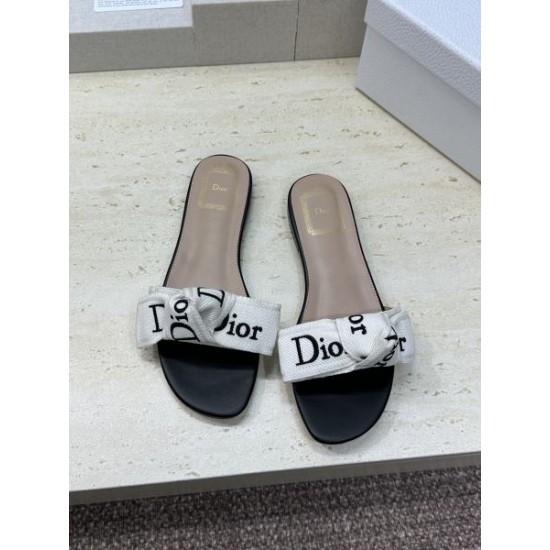 2026新作 DIOR ディオール サンダル・ミュール エレガントサマーライン