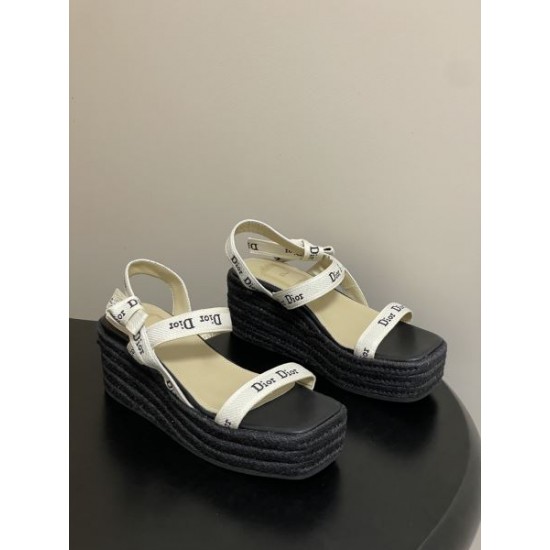 DIOR 2026SS ディオール サンダル・ミュール 上品なレディースデザイン