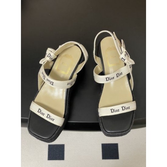 DIOR 2026SS ディオール サンダル・ミュール 上品なレディースデザイン