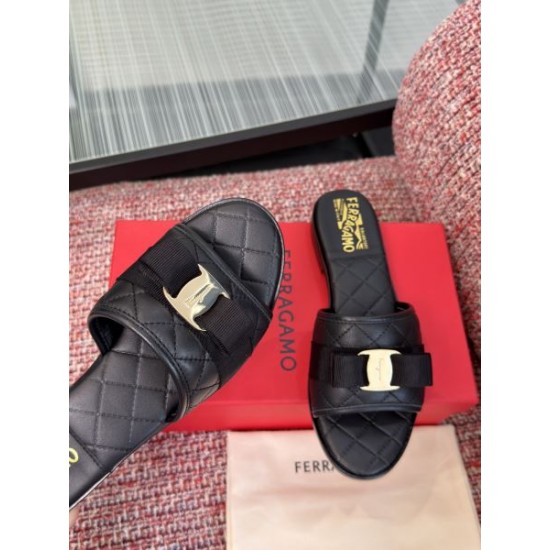 2026春夏新作 FERRAGAMO サルヴァトーレ フェラガモ サンダル・ミュール 幅広い層におすすめモデル