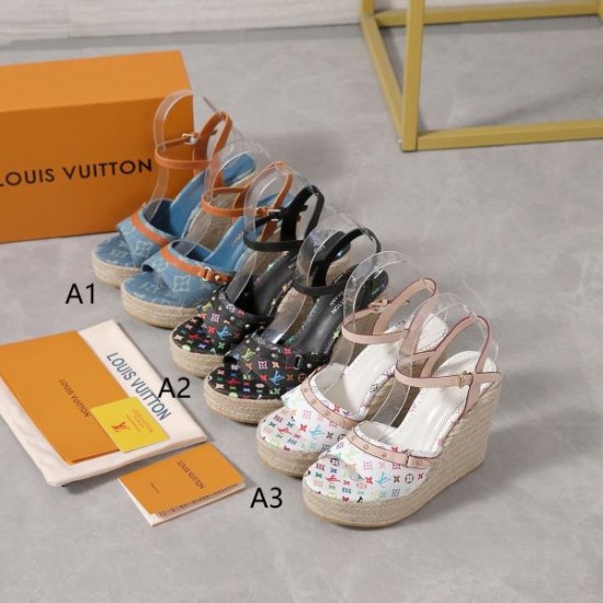 LOUIS VUITTON 2026新作 ルイヴィトン サンダル・ミュール トレンドスタイル