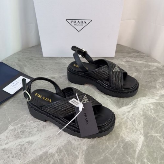 2026春夏新作 PRADA プラダ サンダル・ミュール 夏でも快適な履き心地モデル