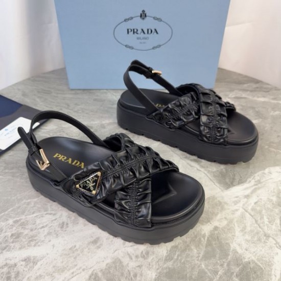 PRADA 2026新作 プラダ サンダル・ミュール 着回ししやすいデザイン