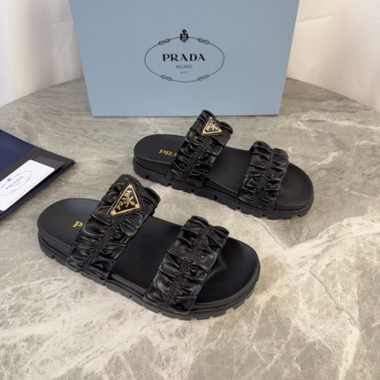 2026新作 PRADA プラダ サンダル・ミュール 春夏向け軽やかデザイン