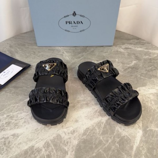 2026新作 PRADA プラダ サンダル・ミュール 春夏向け軽やかデザイン