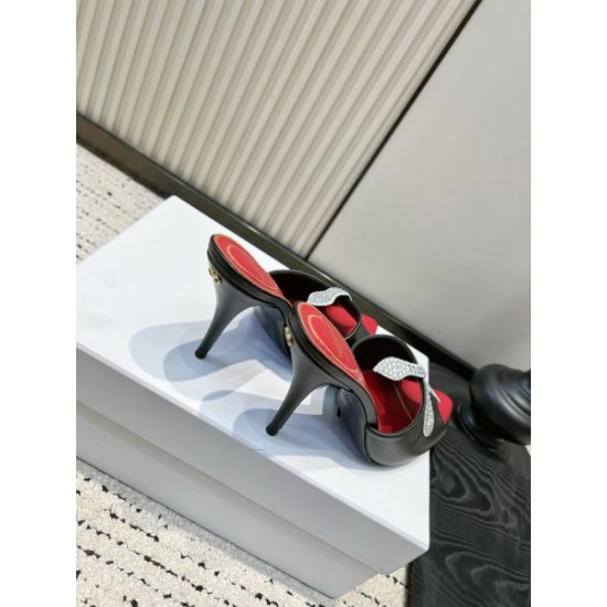 2026春夏新作 VALENTINO ヴァレンティノ サンダル・ミュール 限定コレクションモデル