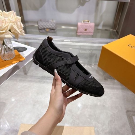LOUIS VUITTON 2026SS ルイヴィトン スニーカー 定番人気アイテム