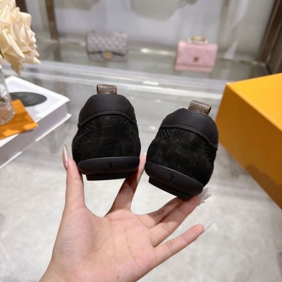 LOUIS VUITTON 2026SS ルイヴィトン スニーカー 定番人気アイテム