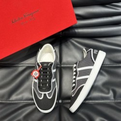 2026新作 新春注目アイテム FERRAGAMO サルヴァトーレ フェラガモ スニーカー 上品カジュアル
