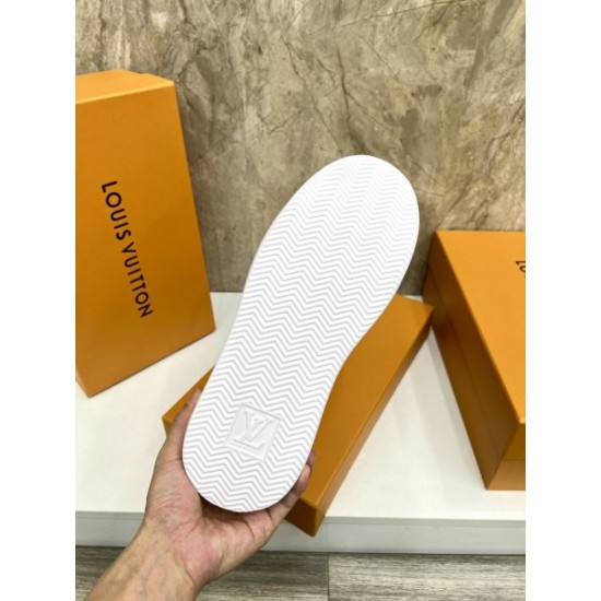 2026春夏新作 根強い人気定番 LOUIS VUITTON ルイヴィトン スニーカー メンズ レディース ブランドシューズ