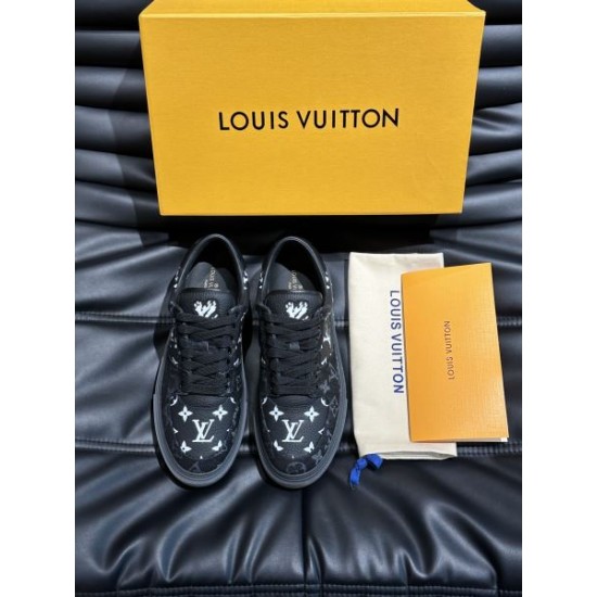 2026最新 LOUIS VUITTON ルイヴィトン スニーカー 平日即納 人気デザイン ブランド靴