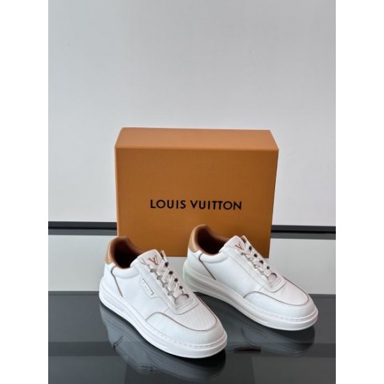 2026最新作 売れ筋人気 LOUIS VUITTON ルイヴィトン スニーカー ブランドシューズ