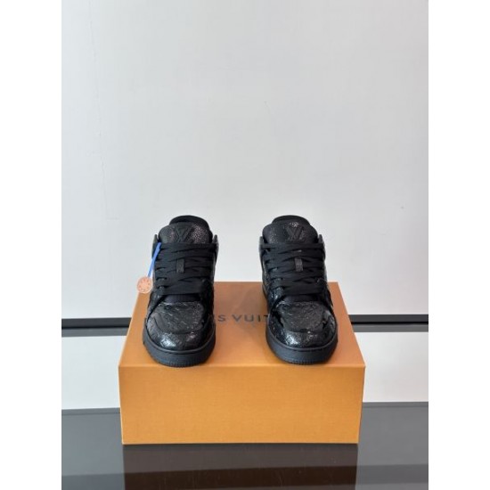 2026最新 LOUIS VUITTON ルイヴィトン スニーカー 夏トレンド 人気モデル