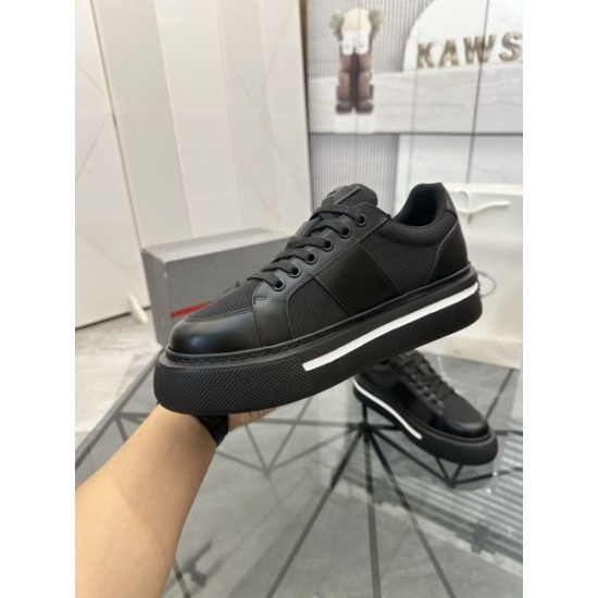 2026春夏新作 見逃せない今季モデル PRADA プラダ スニーカー 人気ブランド メンズ レディース