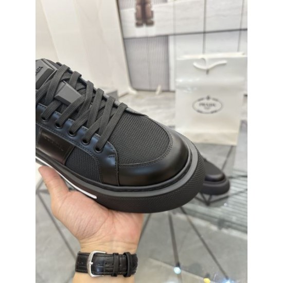 2026春夏新作 見逃せない今季モデル PRADA プラダ スニーカー 人気ブランド メンズ レディース