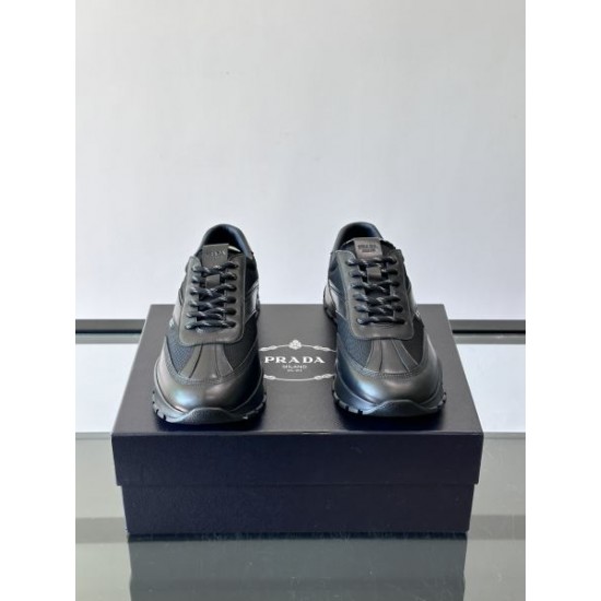 2026最新 PRADA プラダ スニーカー 人気デザイン 新作モデル メンズ レディース