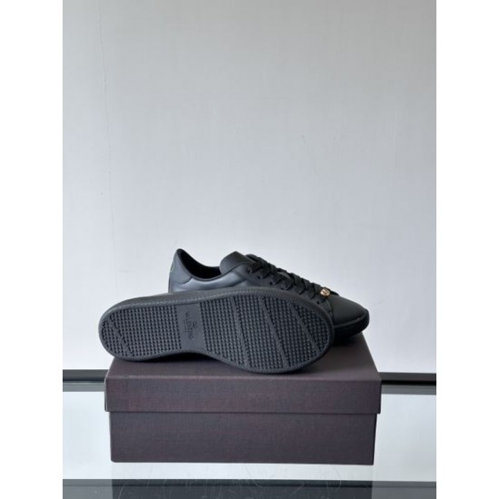 2026春夏新作 人気モデル VALENTINO ヴァレンティノ スニーカー メンズ レディース