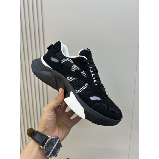 2026春夏新作 圧倒的人気 VALENTINO ヴァレンティノ スニーカー カジュアルシューズ