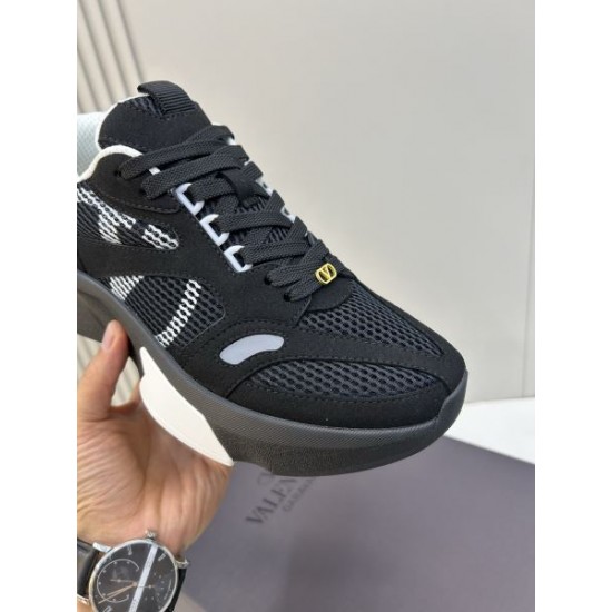 2026春夏新作 圧倒的人気 VALENTINO ヴァレンティノ スニーカー カジュアルシューズ