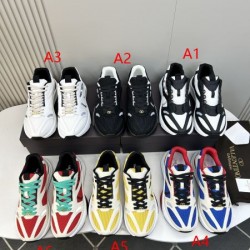 2026春夏新作 圧倒的人気 VALENTINO ヴァレンティノ スニーカー カジュアルシューズ