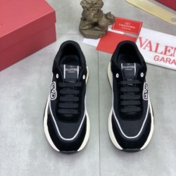 2026春夏新作 根強い人気定番 VALENTINO ヴァレンティノ スニーカー ブランド靴