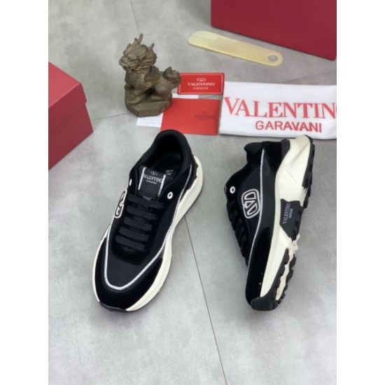 2026春夏新作 根強い人気定番 VALENTINO ヴァレンティノ スニーカー ブランド靴