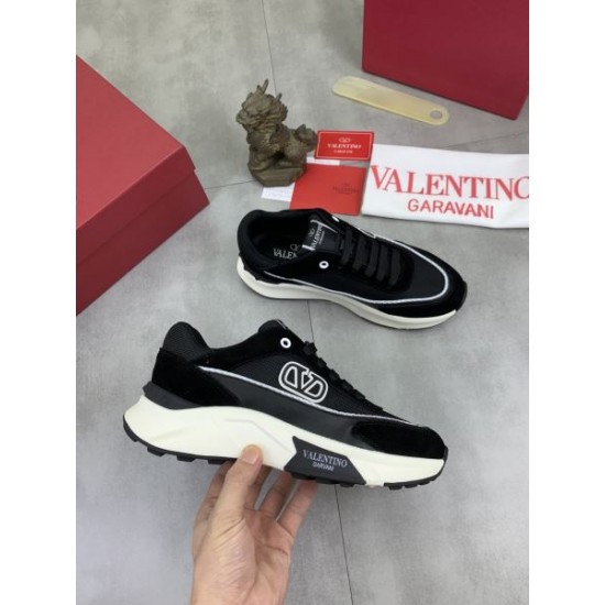 2026春夏新作 根強い人気定番 VALENTINO ヴァレンティノ スニーカー ブランド靴