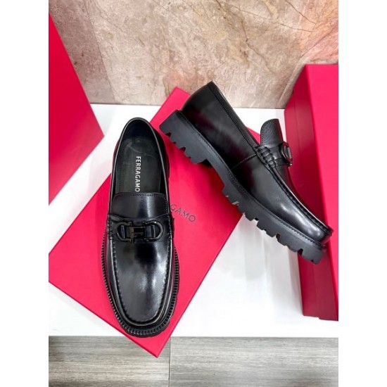 2026春夏新作 印象に残るデザイン FERRAGAMO サルヴァトーレ フェラガモ ビジネスシューズ