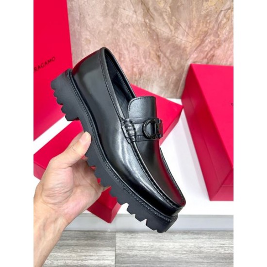 2026春夏新作 印象に残るデザイン FERRAGAMO サルヴァトーレ フェラガモ ビジネスシューズ
