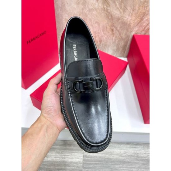 2026春夏新作 印象に残るデザイン FERRAGAMO サルヴァトーレ フェラガモ ビジネスシューズ