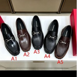 2026最新作 心惹かれるスタイル FERRAGAMO サルヴァトーレ フェラガモ ビジネスシューズ メンズ革靴