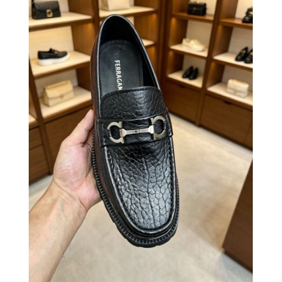 2026最新作 心惹かれるスタイル FERRAGAMO サルヴァトーレ フェラガモ ビジネスシューズ メンズ革靴