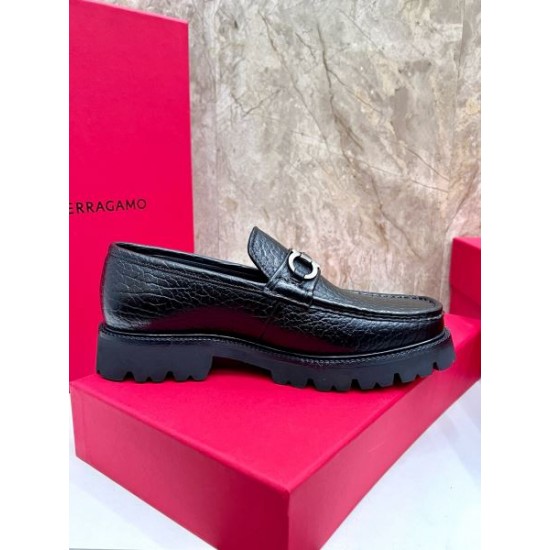 2026最新作 心惹かれるスタイル FERRAGAMO サルヴァトーレ フェラガモ ビジネスシューズ メンズ革靴