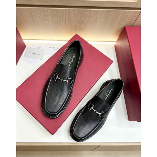 2026新作 シンプルデザイン FERRAGAMO サルヴァトーレ フェラガモ ビジネスシューズ