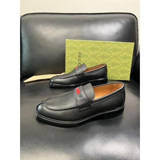 2026春夏新作 夏のおしゃれを先取り GUCCI グッチ ビジネスシューズ
