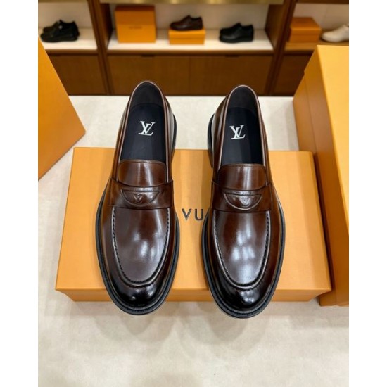 2026新作 新鮮なデザイン LOUIS VUITTON ルイヴィトン ビジネスシューズ 人気モデル