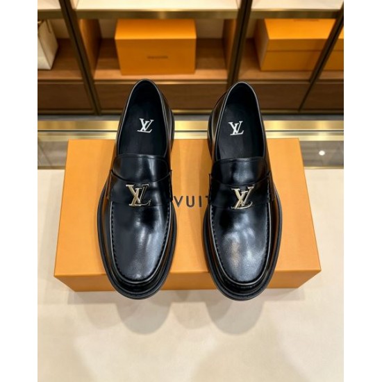 2026春夏新作 高級感ある人気カラー LOUIS VUITTON ルイヴィトン ビジネスシューズ