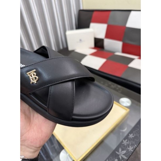 2026最新 今夏トレンド BURBERRY バーバリー サンダル おしゃれコーデ 人気モデル