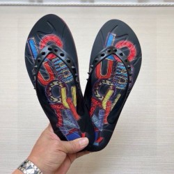 2026最新 夏注目アイテム CHRISTIAN LOUBOUTIN クリスチャンルブタン サンダル トレンドシューズ