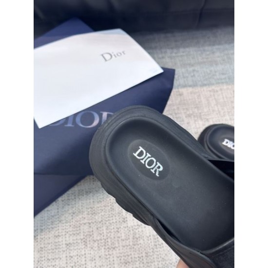 2026春夏新作 明るい雰囲気 DIOR ディオール サンダル ブランドシューズ