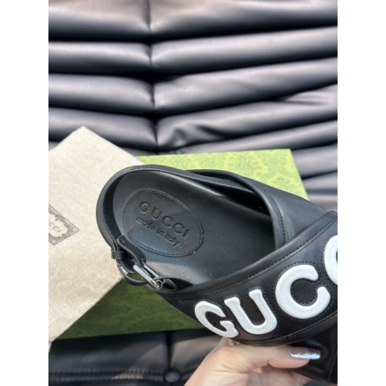 2026最新 安定感ある夏スタイル GUCCI グッチ サンダル 快適カジュアルシューズ