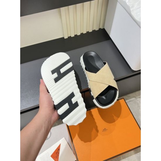 2026春夏新作 ロングシーズン活躍 HERMES エルメス サンダル おしゃれコーデ