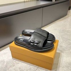 2026新作 限定モデル LOUIS VUITTON ルイヴィトン サンダル おしゃれコーデ