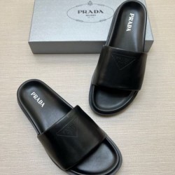 2026春夏新作 続々登場モデル PRADA プラダ サンダル メンズ レディース
