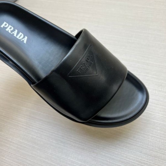 2026春夏新作 続々登場モデル PRADA プラダ サンダル メンズ レディース