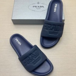 2026最新 トレンドスタイル PRADA プラダ サンダル おしゃれコーデ