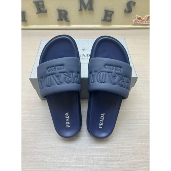 2026最新 トレンドスタイル PRADA プラダ サンダル おしゃれコーデ