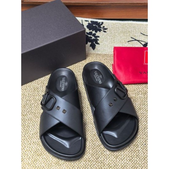 2026春夏新作 高評価モデル VALENTINO ヴァレンティノ サンダル 人気ブランド靴