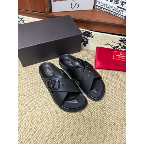 2026春夏新作 高評価モデル VALENTINO ヴァレンティノ サンダル 人気ブランド靴